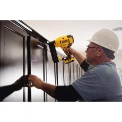 DEWALT 20V MAX Lithium-Ion 18-Gauge Cordless Brad Nailer Kit with (2) 2.0Ah Battery Packs, Charger and Bag -Air Compressors Shop dewalt brad nailers dcn680d1wdcb203 c3 1000