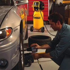 DEWALT 15 Gal. Portable Electric Air Compressor -Air Compressors Shop dewalt portable air compressors d55168 31 1000