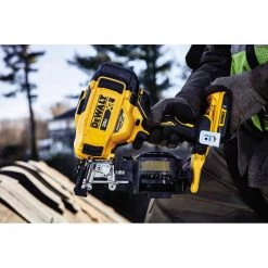 DEWALT 20-Volt MAX Lithium-Ion 15-Degree Cordless Roofing Nailer Kit with Battery 2.0 Ah Charger and Bag -Air Compressors Shop dewalt roofing nailers dcn45rnd1 76 1000