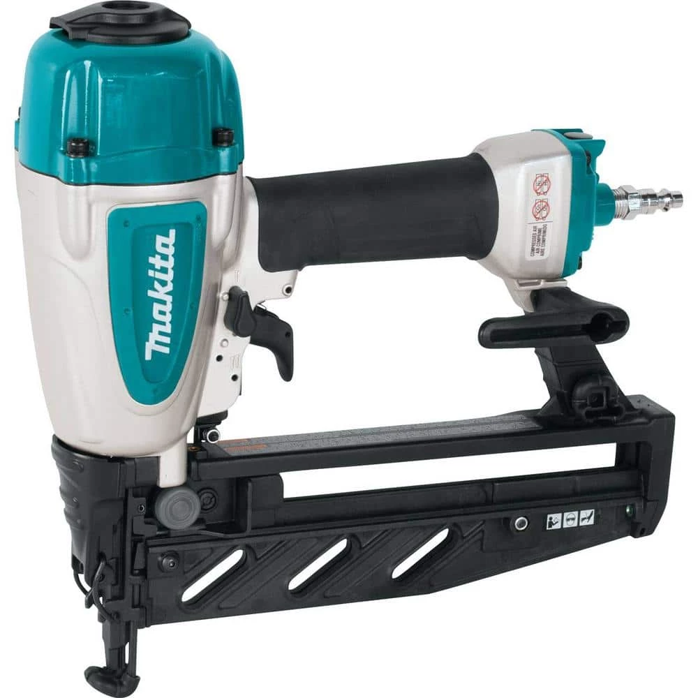 Makita Pneumatic 16-Gauge, 2-1/2 in. Straight Finish Nailer 3 Makita Pneumatic 16-Gauge, 2-1/2 in. Straight Finish Nailer - Image 3