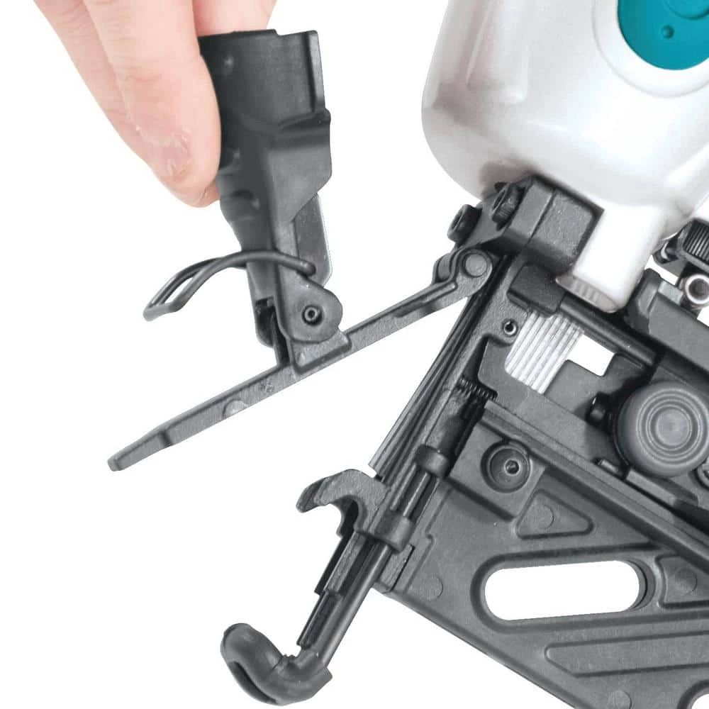 Makita Pneumatic 16-Gauge, 2-1/2 in. Straight Finish Nailer 6 Makita Pneumatic 16-Gauge, 2-1/2 in. Straight Finish Nailer - Image 6