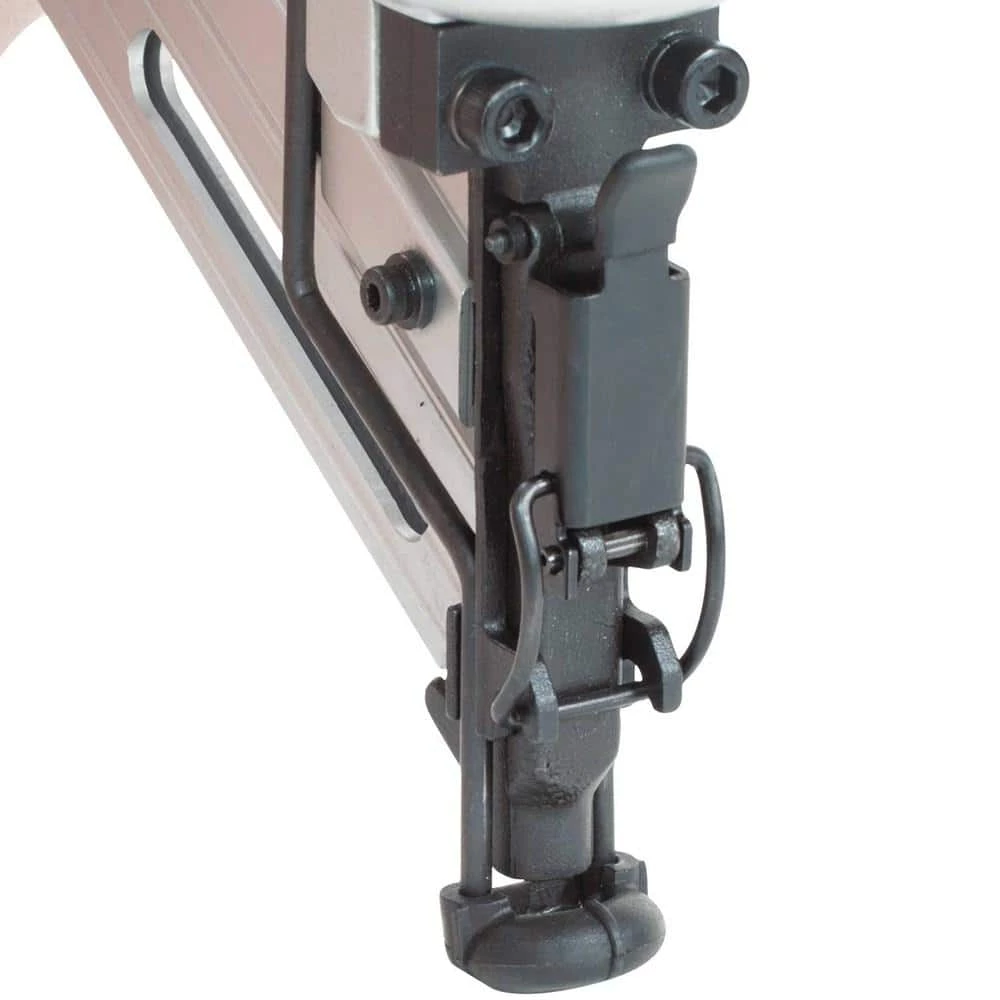 Makita Pneumatic 15-Gauge, 2-1/2 in. Angled Finish Nailer 10 Makita Pneumatic 15-Gauge, 2-1/2 in. Angled Finish Nailer - Image 10