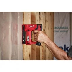 Milwaukee M12 12-Volt Lithium-Ion Cordless 3/8 in. Crown Stapler with One 4.0 Ah and One 2.0 Ah Battery Pack and Charger -Air Compressors Shop milwaukee pneumatic staplers 2447 20 48 59 2424 4f 1000