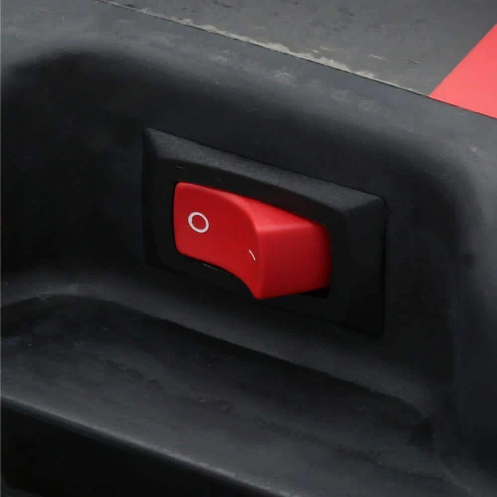 Porter-Cable 6 Gal. 150 PSI Portable Electric Pancake Air Compressor 4 Porter-Cable 6 Gal. 150 PSI Portable Electric Pancake Air Compressor - Image 4