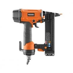 RIDGID Pneumatic 18-Gauge 1-1/2 in. Finish Stapler and 18-Gauge 2-1/8 in. Brad Nailer Kit -Air Compressors Shop ridgid air tool kits r692sben 1d 1000