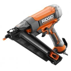 RIDGID Pneumatic 15-Gauge 2-1/2 in. Angled Finish Nailer with CLEAN DRIVE Technology, Tool Bag, and Sample Nails