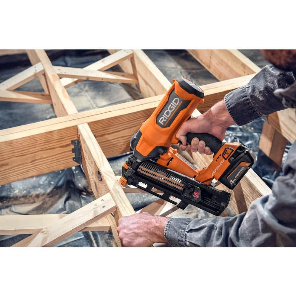 RIDGID 18V Lithium-Ion Brushless Cordless 21° 3-1/2 in. Framing Nailer with 18V Lithium-Ion 4.0 Ah Battery 7 RIDGID 18V Lithium-Ion Brushless Cordless 21° 3-1/2 in. Framing Nailer with 18V Lithium-Ion 4.0 Ah Battery - Image 7